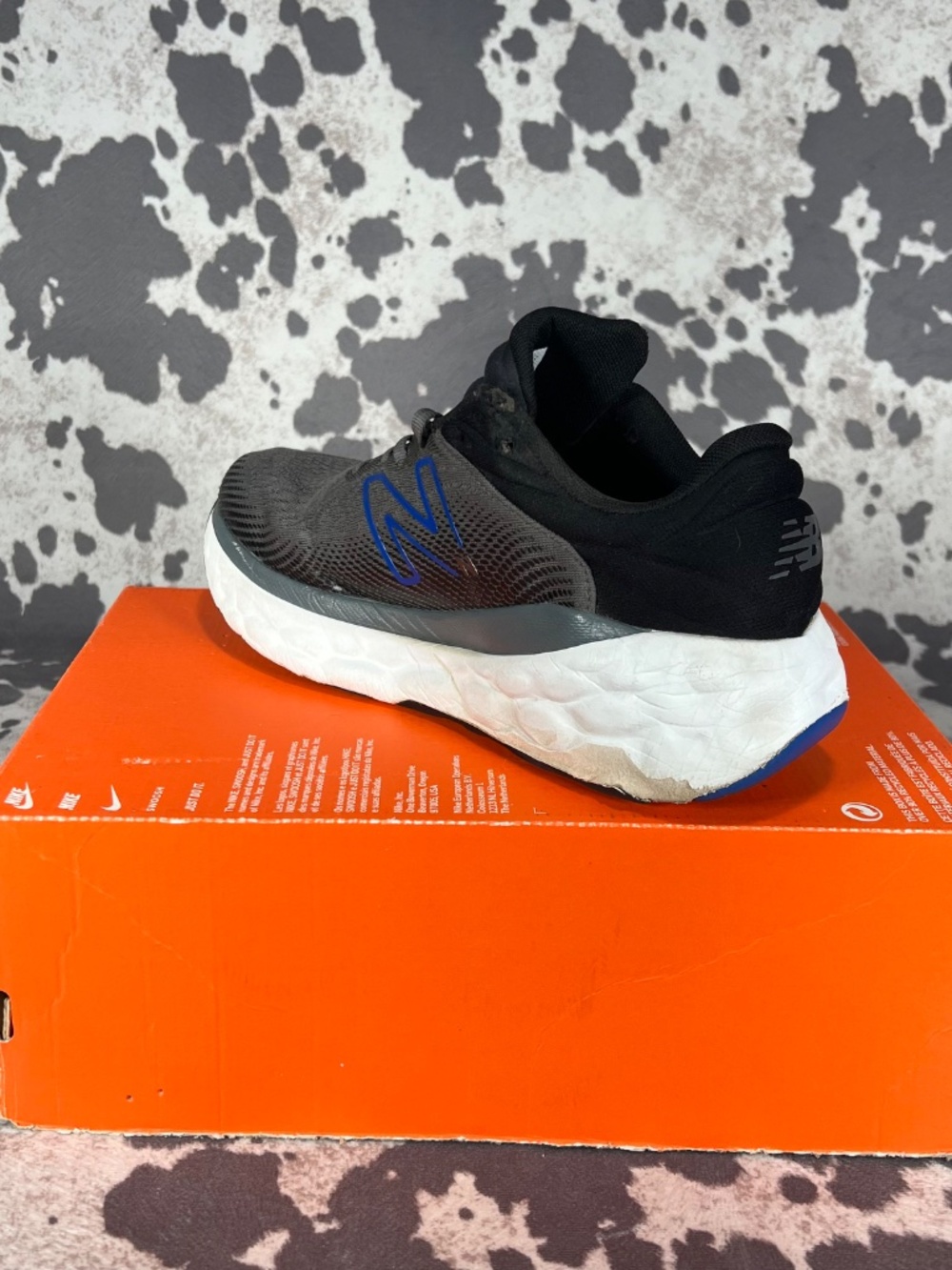 New Balance MEN'S FRESH FOAM 840 V1 FCE SZ. 9.5 - Picture 4 of 12